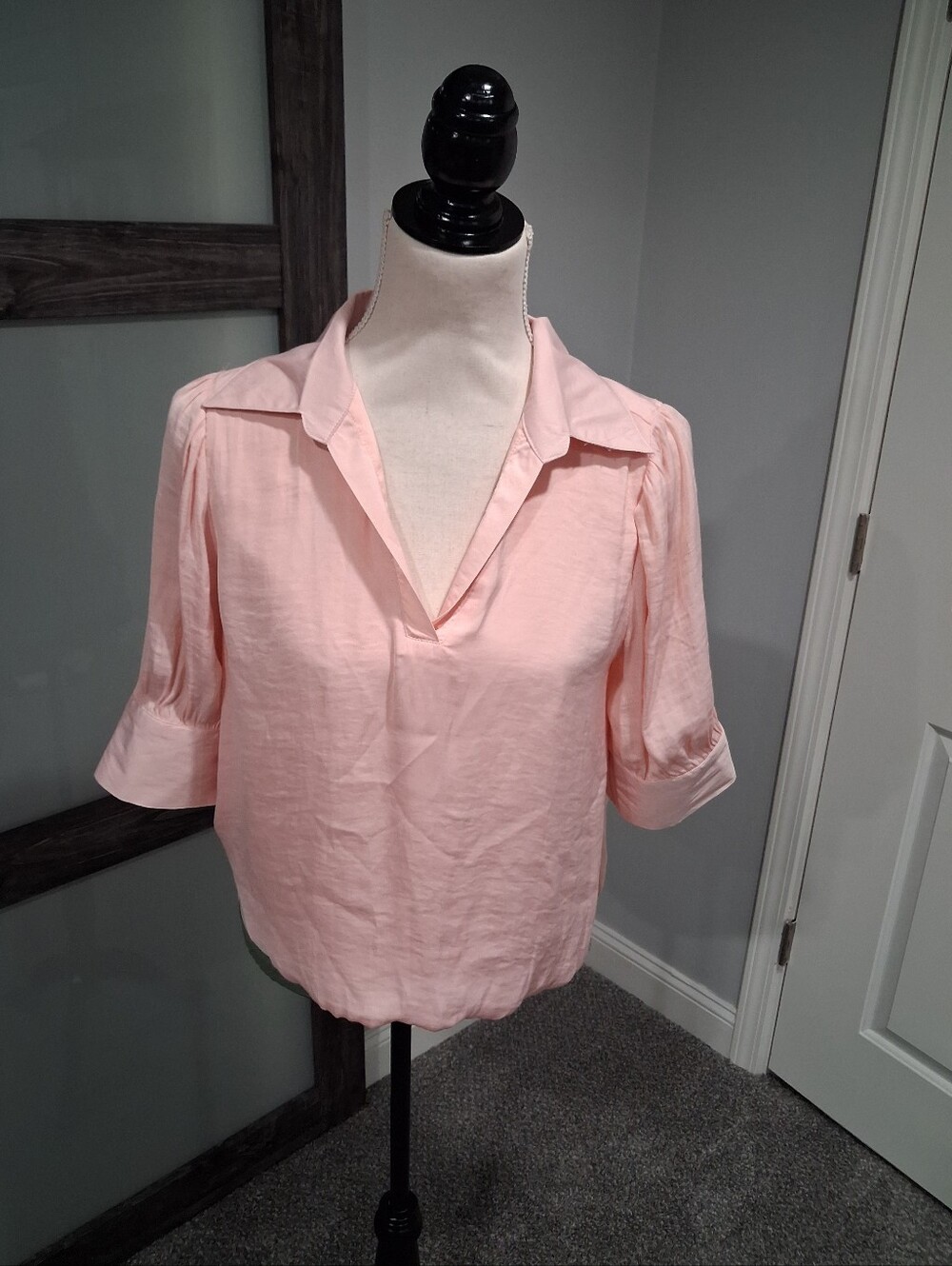 Pink Hibiscus Silky Blouse W Peplum Waist Cuffs And Collar Size Medium NWT